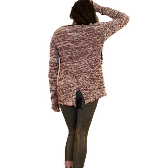 Michael Stars Burgundy/white split back sweater - Picture 2 of 10